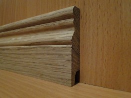 Плинтус рельефный с кабель-каналом 15*73 мм (Россия)