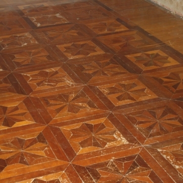 Старый паркетный пол