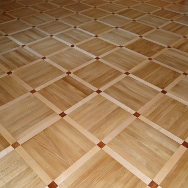 Лаковое защитное покрытие на паркете