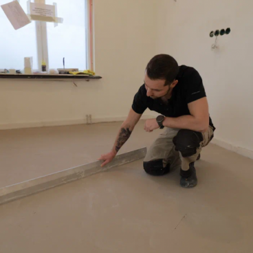 Подготовка основания полов: проверка правилом